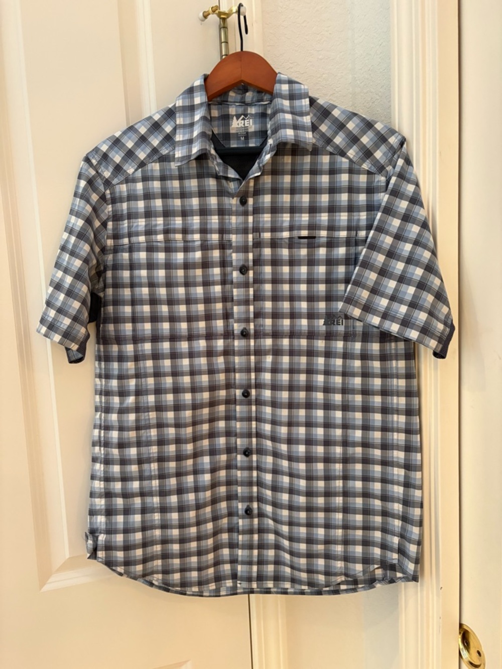 REI Men’s Short-Sleeve Gray and Blue Plaid Button-Down Shirt